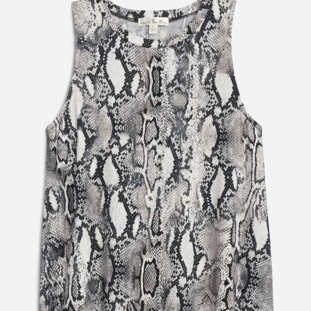 Nine Britton Black and Gray Snake Print Tank Top